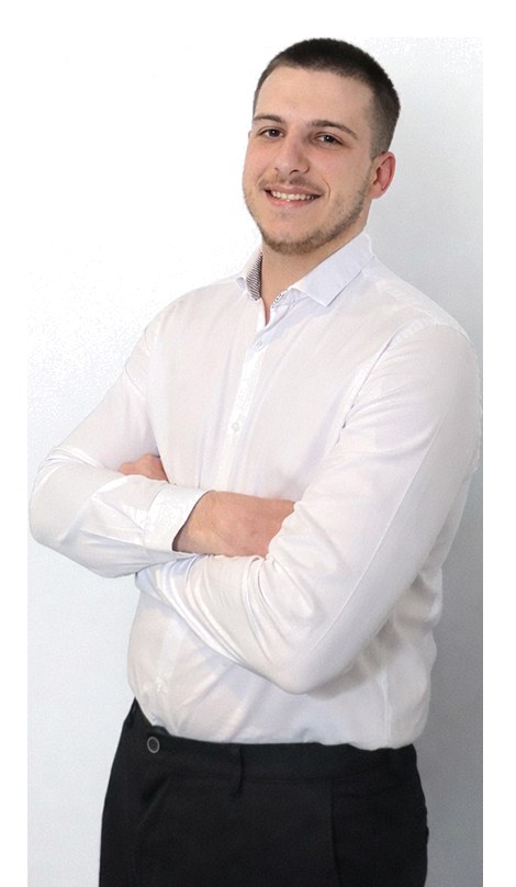 Portrait de Nathan Broutin, syndic de copropriété
